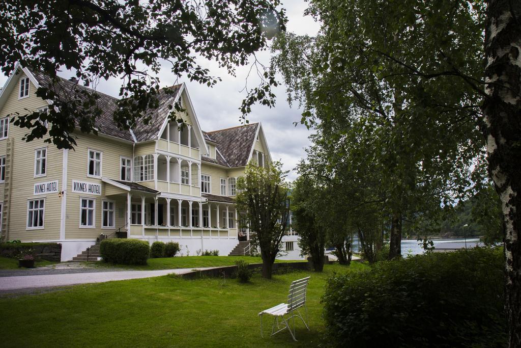 Visnes Hotel ストリン エクステリア 写真