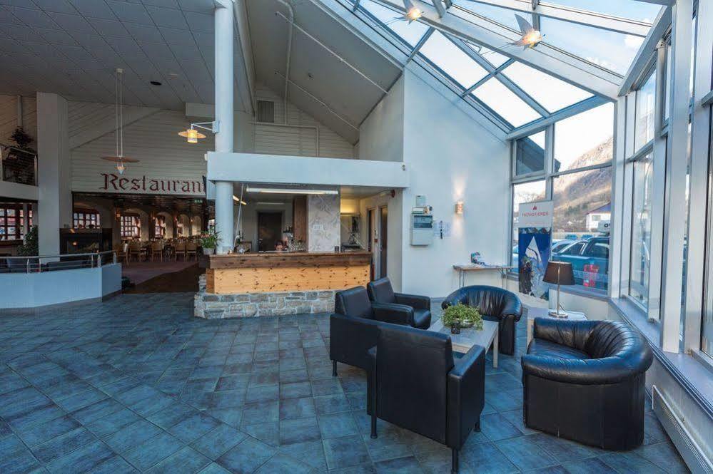 Visnes Hotel ストリン エクステリア 写真